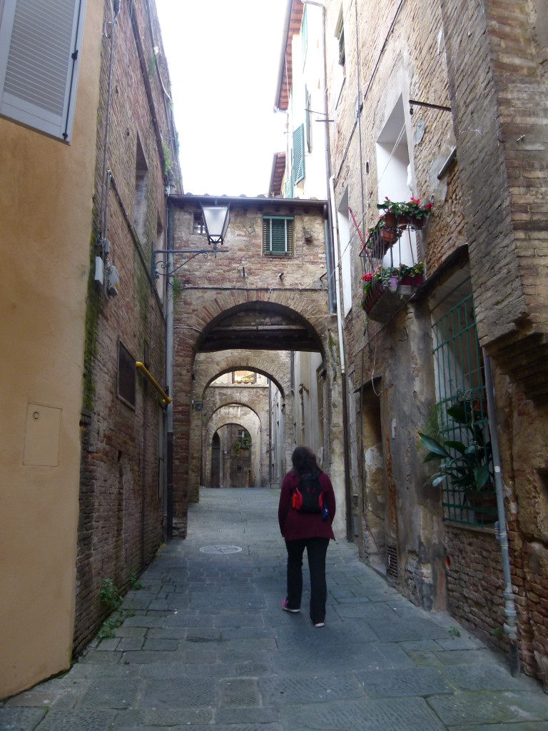 Walking the backstreets of Siena