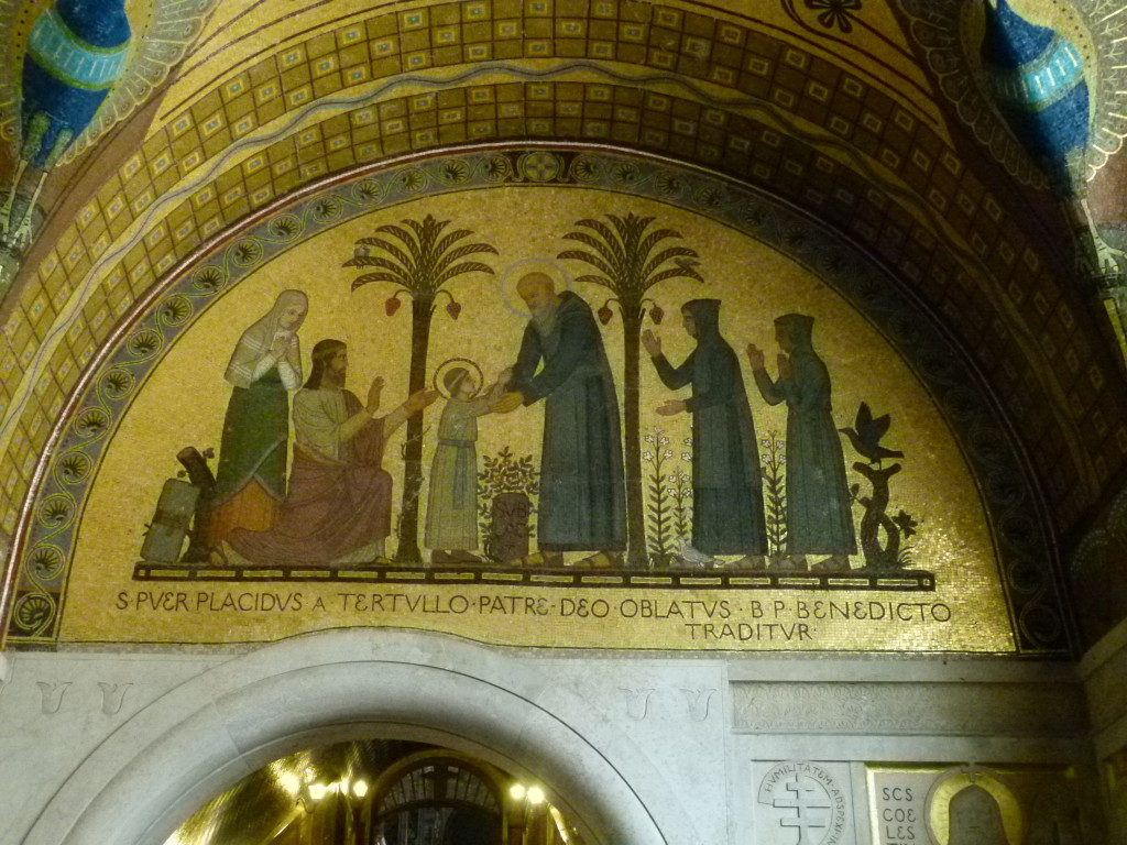 In the rear chapel the entire ceiling area was a mosaic. 