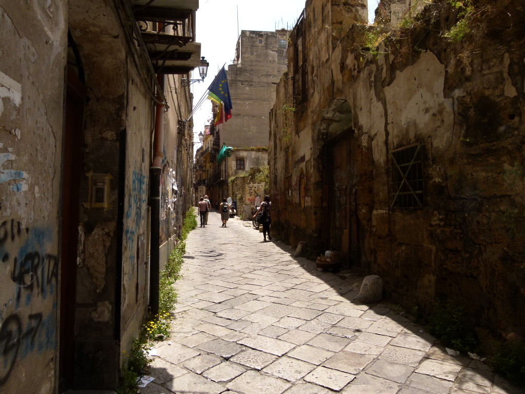 One of the backstreets on the way to the market, a bit run down and in need of some care.