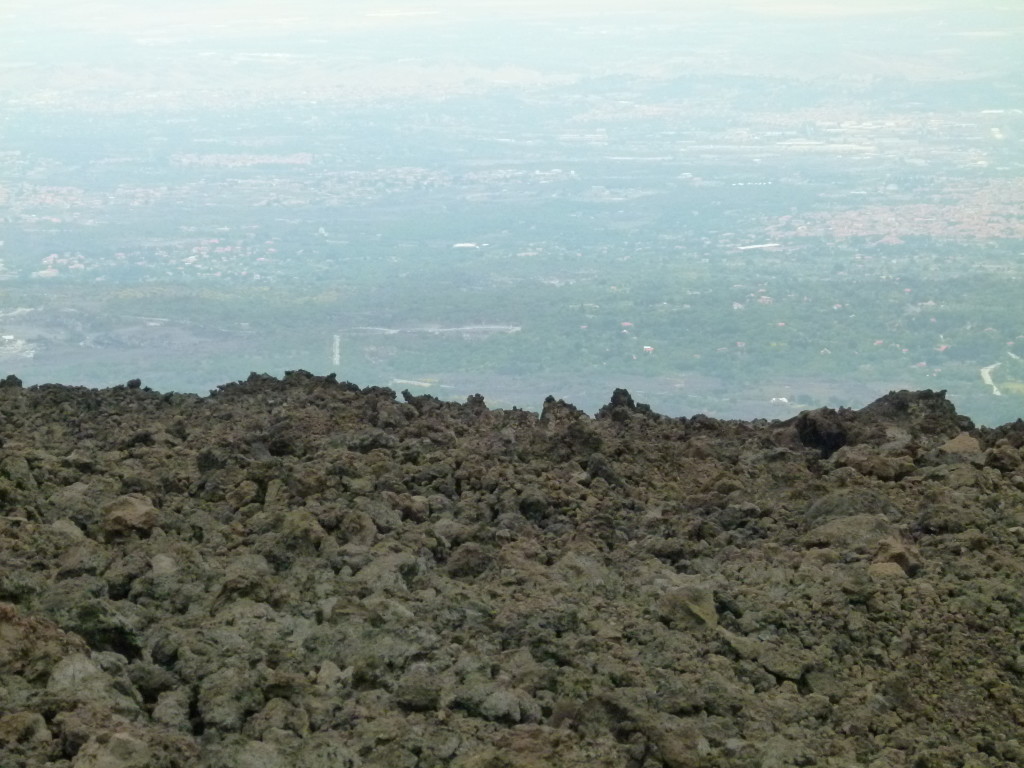 Looking over the lava you can just see the hazy view to the bottom