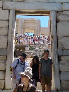 The constant moment of people on the Acropolis. 