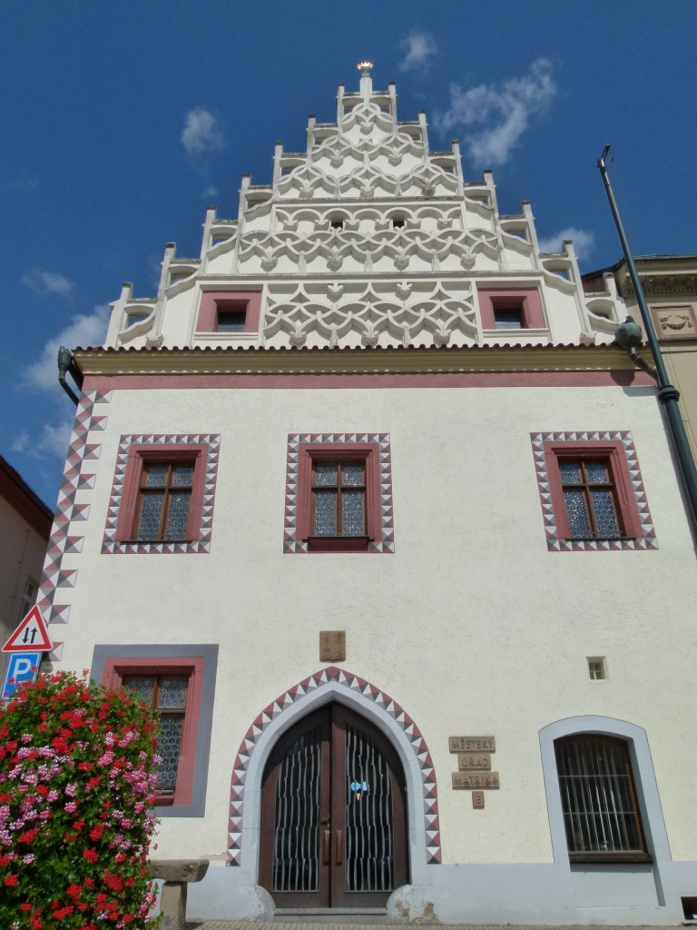 Another building on Tabors square