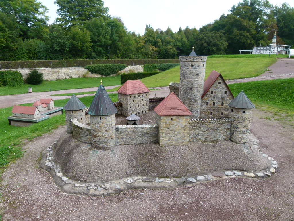 Model of how the old Arnstadt castle would have looked like