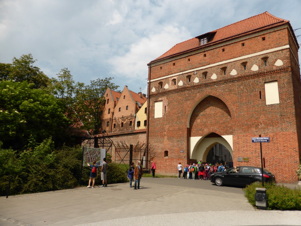 One of the many gates to the town of Torun. School groups were everywhere. This was only about 300 meters from our carpark.