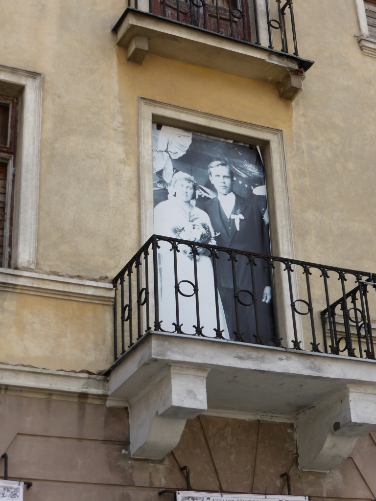 On many windows in town there were photos of couples. Not sure what the significance was.