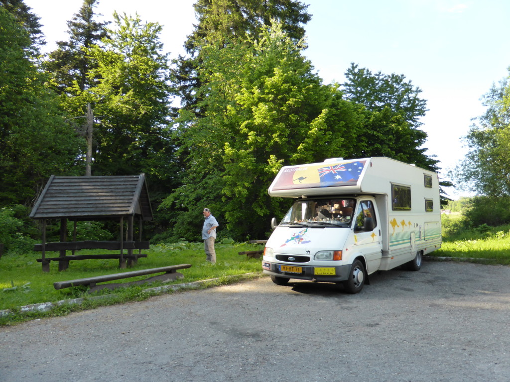 A place we stayed overnight. Next to the national park and a bar/cafe where we had dinner.