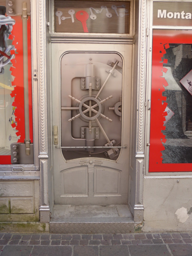 Door of a locksmith shop.