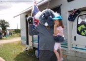 koala with a french girl
